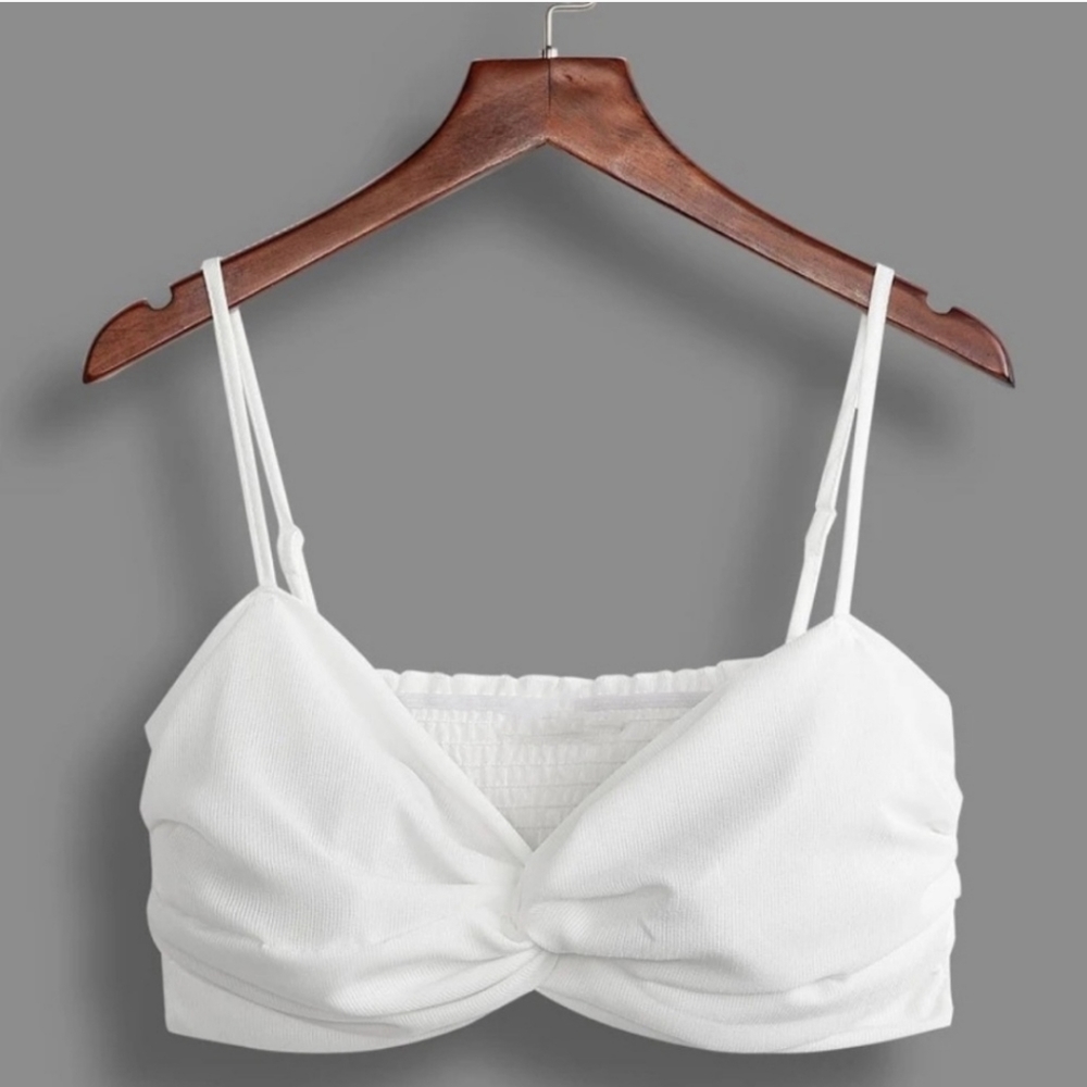 SHEIN White Crop Top